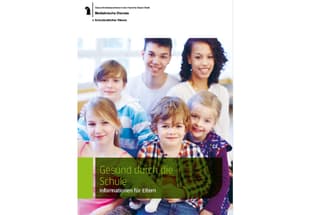 Gruppe von lächelnden Kindern auf einer Gesundheitsbroschüre-Cover.