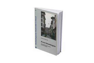 Buch mit Gebäude auf dem Cover, 'An der Schneidergasse'.