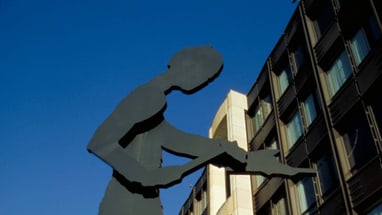 Hammering Man Skulptur Basel