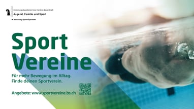 Schwimmer unter Wasser mit Text zu Sportvereinen.",