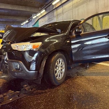 Unfallauto auf der Autobahn A3 vom 21. August 2025