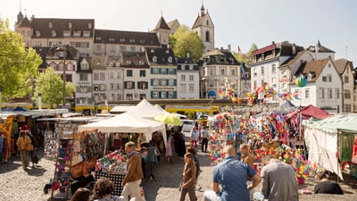 Neuwarenmarkt Barfüsserplatz