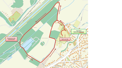 Kartenansicht einer Strecke mit roter Linie und Richtungspfeilen.