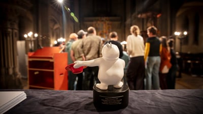 Der Prix schappo steht bereit, um von den Presiträgerinnen und Preisträgern in Empfang genommen zu werden.