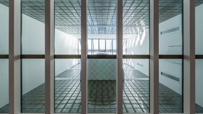 Glasbausteine in Wohnraum