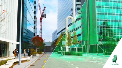 Stadtstrasse mit Baukran und digitalen Linienüberlagerungen.",