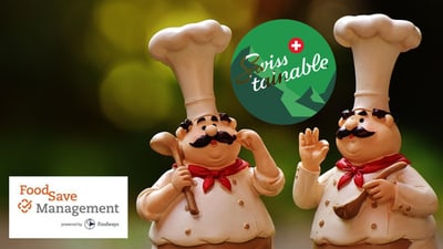 Zwei Kochfiguren mit Logo Swisstainable und Food Save Management.