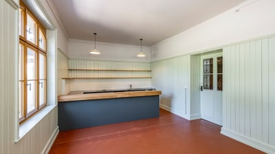 Küchentheke des neuen Cafés