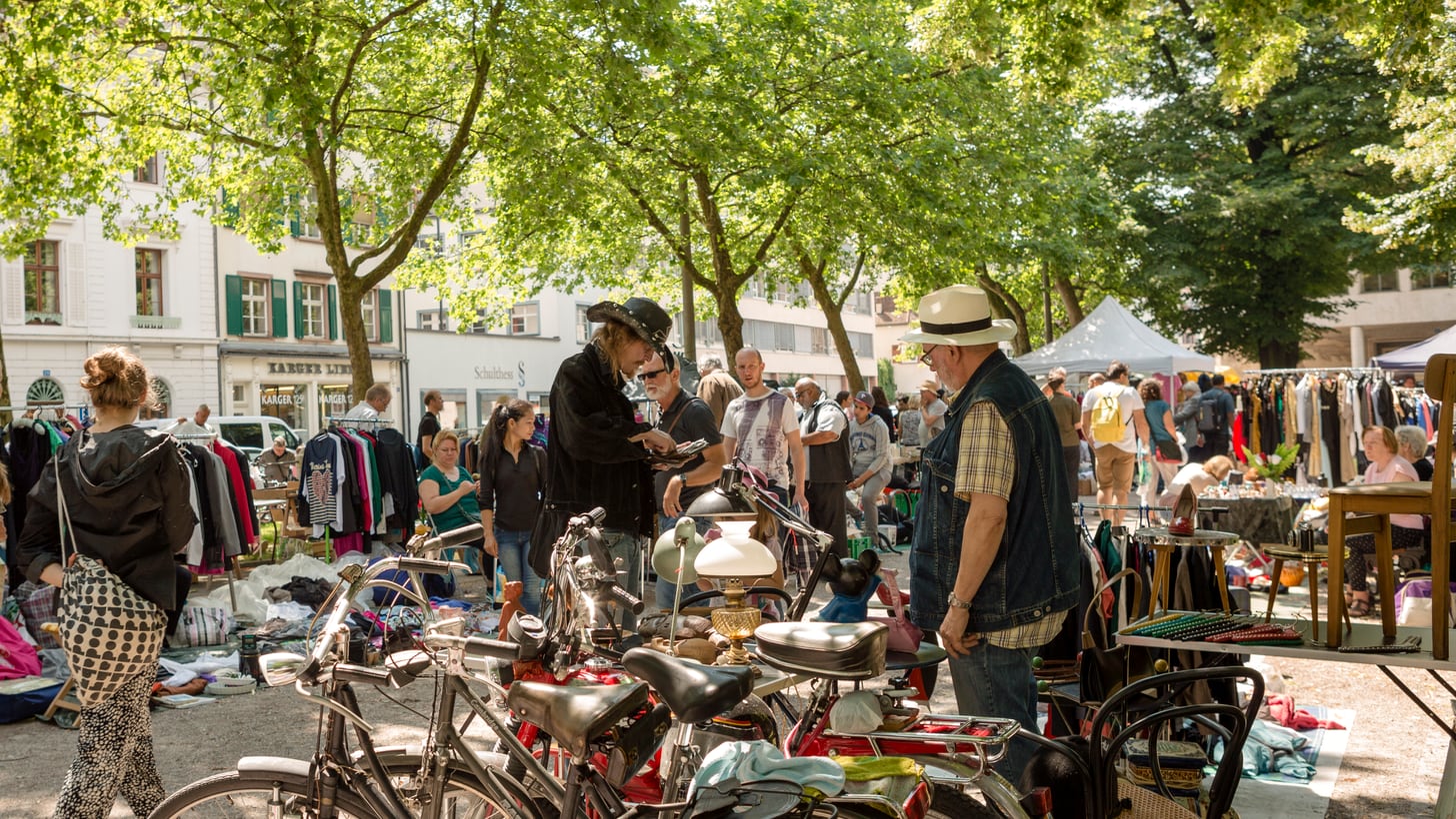 Flohmarkt Petersplatz Kanton BaselStadt