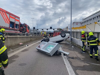 210831_MM_Verkehrsunfall_Autobahneinfahrt_Zeugenaufruf