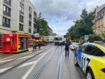 230804_MM_Panne eines Lastwagens in der Burgelderstrasse Bild 1