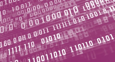 Binärcode auf rosa Hintergrund.