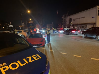 210221_MM_Verkehrskontrolle_Autoposer